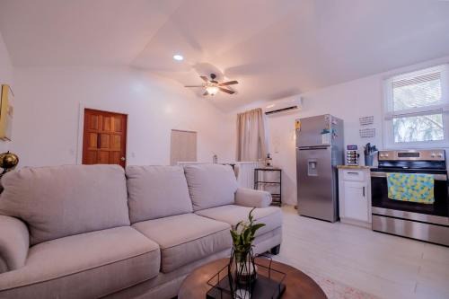 Casa Sirena Belize! Sirena House