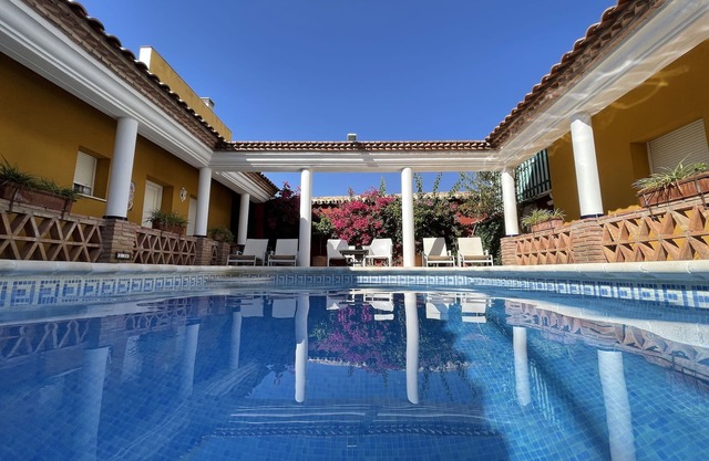 Casa Uno Votre villa de style romain au cœur de l'Andalousie - Piscine, barbecue et terrasse