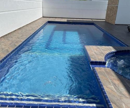 Casa Vacacional con Piscina Privada en Girardot