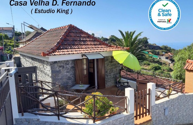 Casa Velha D Fernando e Casa Avó Augusta