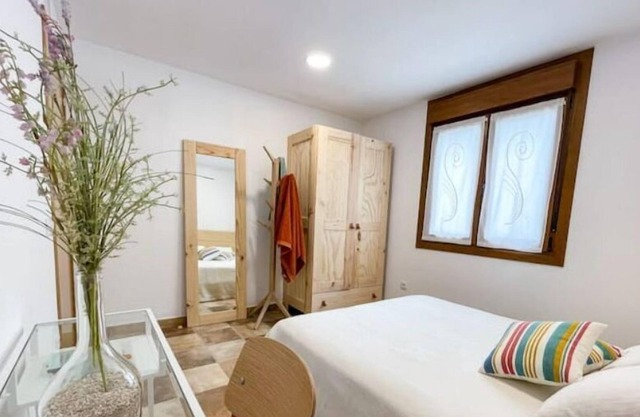 Casa Zunbeltz de 3 Habitaciones en las Montañas