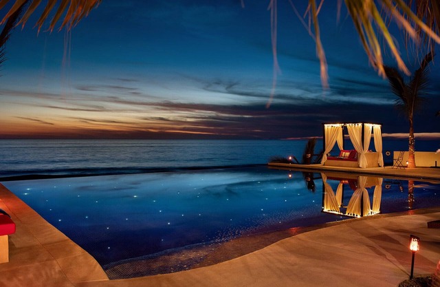 Villa avec piscine sur le front de mer à Casablanca, location 1-2 - 3 Casitas