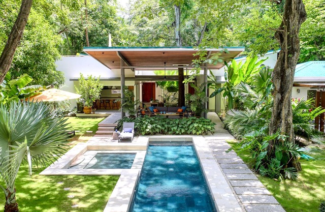 CasaMAR 4BR Luxury Villa with Pool on the Beach & steps from the Ocean