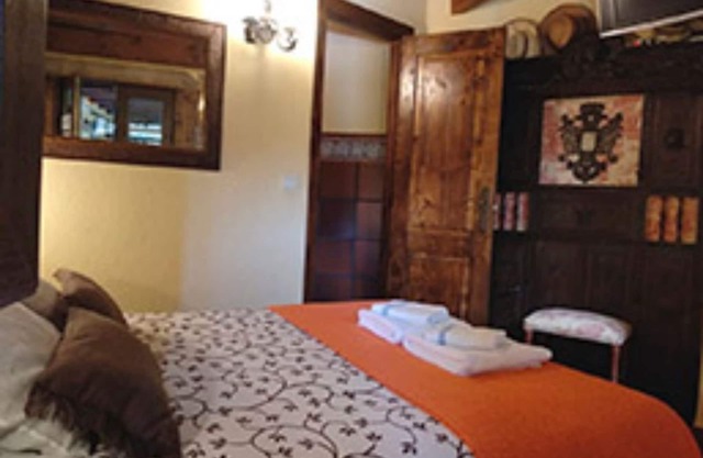 CASINA FOUCELLAS. Villages Muinos.