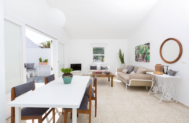 Casita 3, jardin privé, TV satellite, WiFi