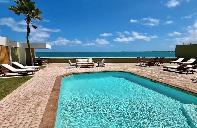 Oceanfront Luxury Villa in San Juan - Casita Playa