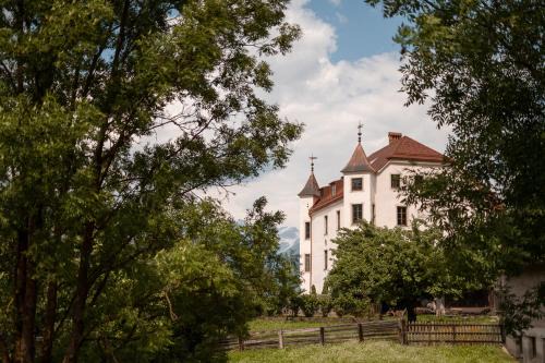 Castel Maurn