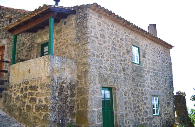 Castelo Cottages II