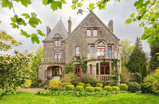 Château 'Gite La Renardière' avec piscine privée, terrasse privée et Wi-Fi