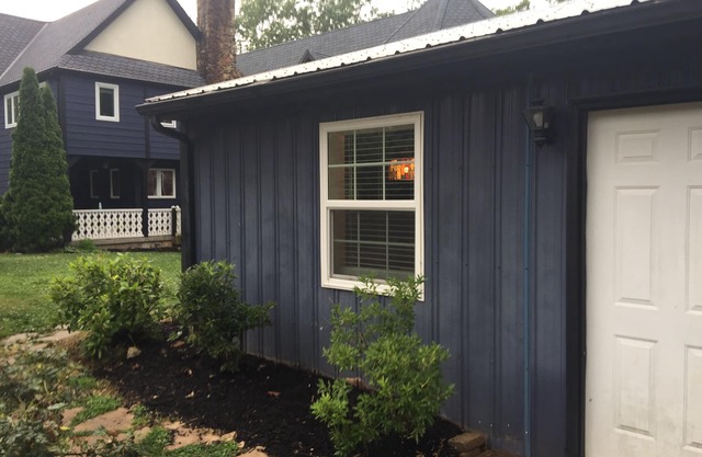 Castle Hill Haven Studio Suite & Cottage par sites KY / Eclipse / Glendale / grottes