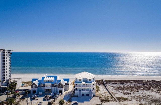Castle in the Sand East & West ( 2 Properties - 18 Bedrooms)