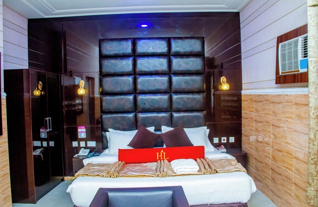 CASTLE MAJESTIC HOTEL