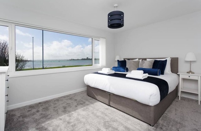 Castle View - 2 Bedroom House