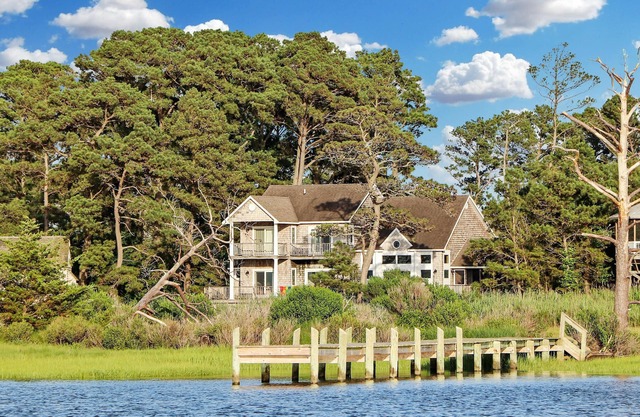 Accueil Bayfront de luxe avec Dock!