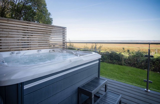 Caswell Bay Hide Out - Cabin - Landimore