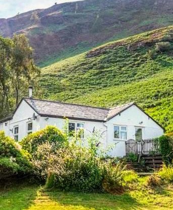 Catbells Sunrise Cottage Borrowdale Lake District