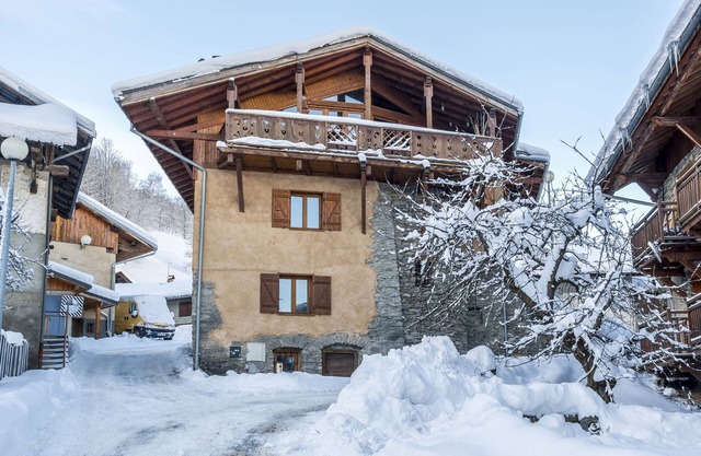 Chalet de ski avec services: ferme de 260 ans avec une vue imprenable sur la montagne