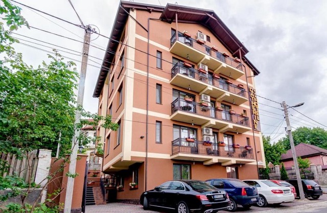Catherine Hotel