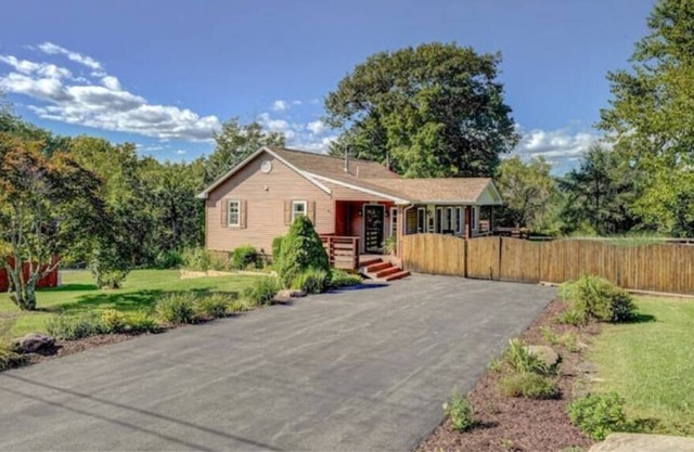 Catskills Country Cottage