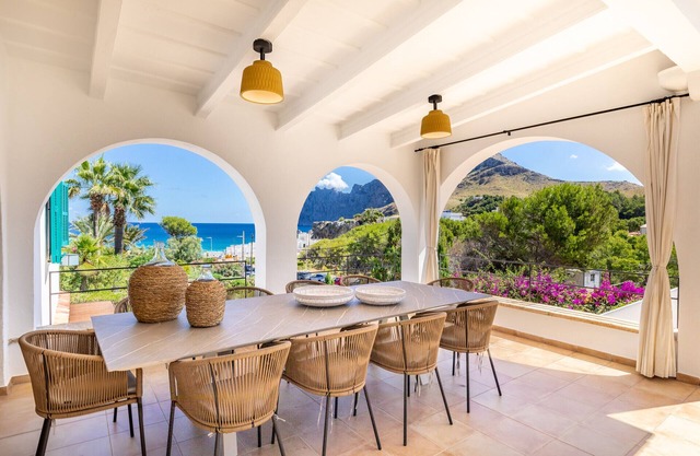 Majorca Villa by the beach