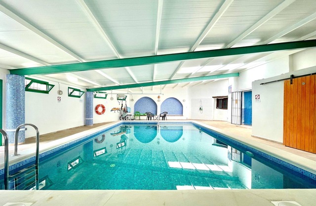 Complexe EdiNah avec piscine et installations PMR