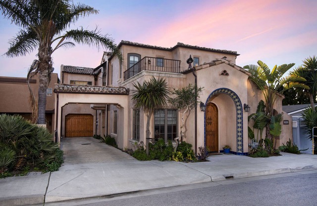 Oasis cachée à Cayucos, luxueuse maison personnalisée avec des détails époustouflants