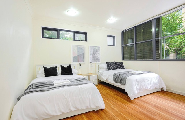 CBD 3br apt for 8 guests near Train & Shopping in Ultimo