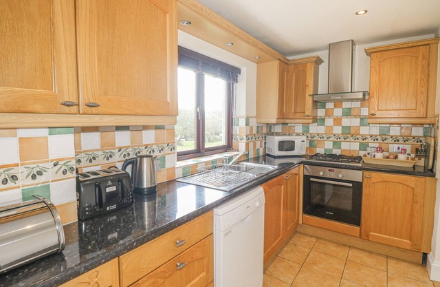 Cedar Lodge, WADEBRIDGE