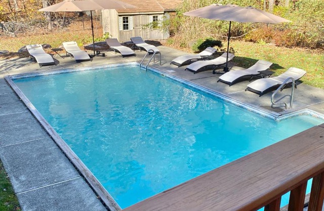 Cedar Mill Hideaway