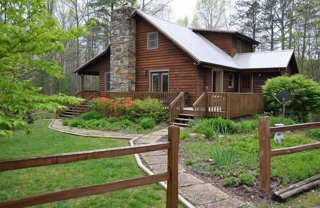 Cedar Mtn, Dupont, 4+ acres, Wifi, cour clôturée, ruisseau