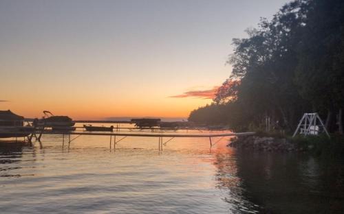 Cedar Shores