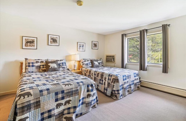 Cedarbrook Two Double bed Standard Hotel room 219