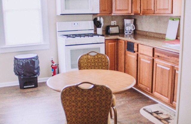 Center Of The Héberge6 Strip 1Bedroom 1Bath. Feu AC pit, Wifi, Câble, Animaux acceptés