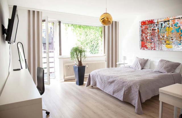 CENTER STUDIO EXTRA COMFORT luxury double bed kitchen