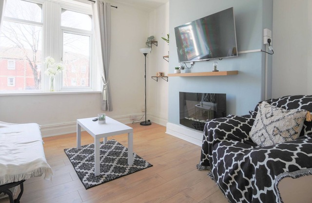 Central 1Bed Flat next to City Centre/Cardiff Bay