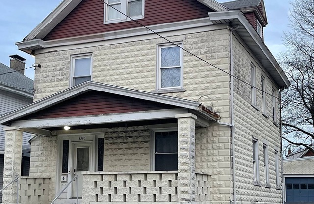 Central Cincinnati 2-Unit House