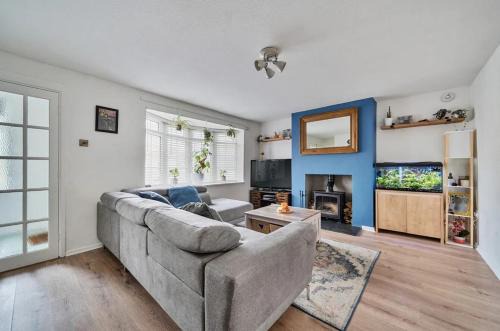 Central Cornwall Home