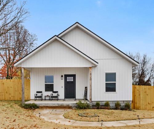 Central Getaway Off of I-49