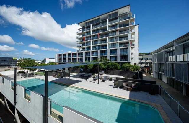 Central Islington Apartments