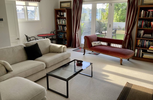 Super lux Garden Flat - Grey Lynn