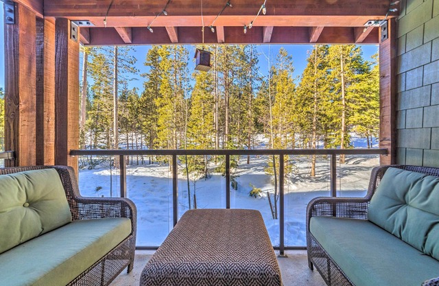 Maison de ville centrale de Mammoth Lakes avec bain à remous privé