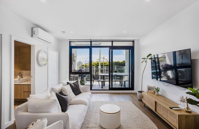 Central Ocean grove - 100m from the Shops