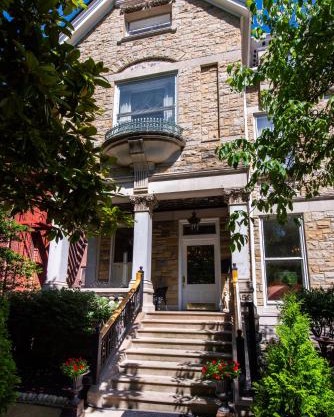 Central Park Bed & Breakfast
