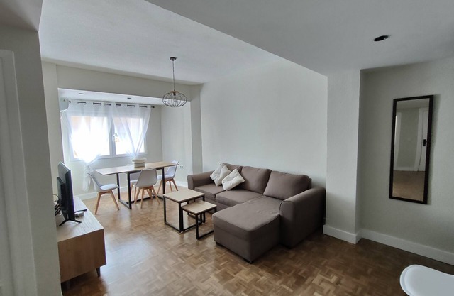 Central smart family apartment