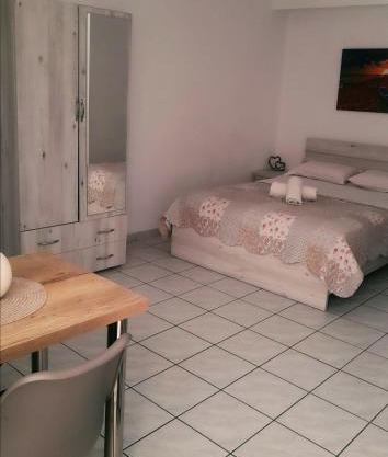 Central Studio 2