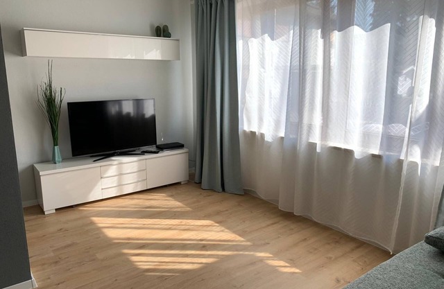 Appartement-Standard-Salle de bain privée séparée-Vue sur la cour-Wohnung 1 m...