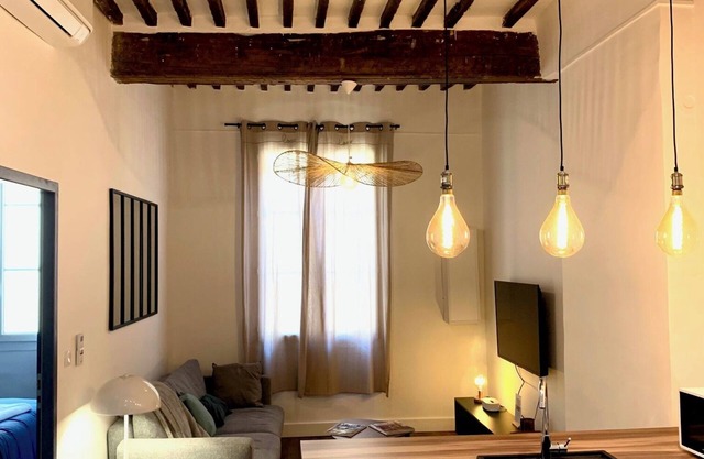 Rotonde, 2 chambres, 2 douches, climatisation