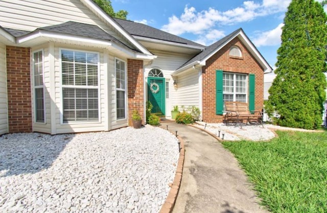 Centrally-located Cozy & Relaxing Charlotte Ranch