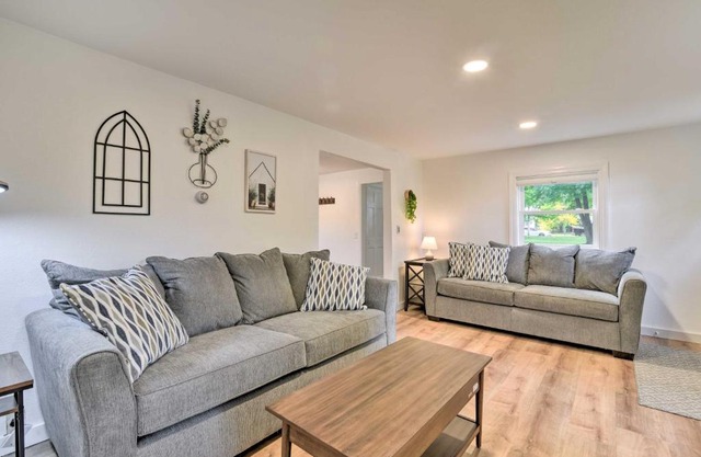 Centrally Located Mount Pleasant Retreat!