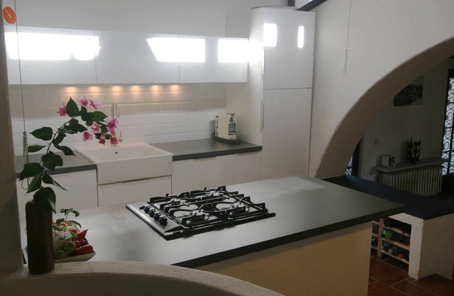 Maison située au centre, mais isolée à la périphérie de Dolcedo